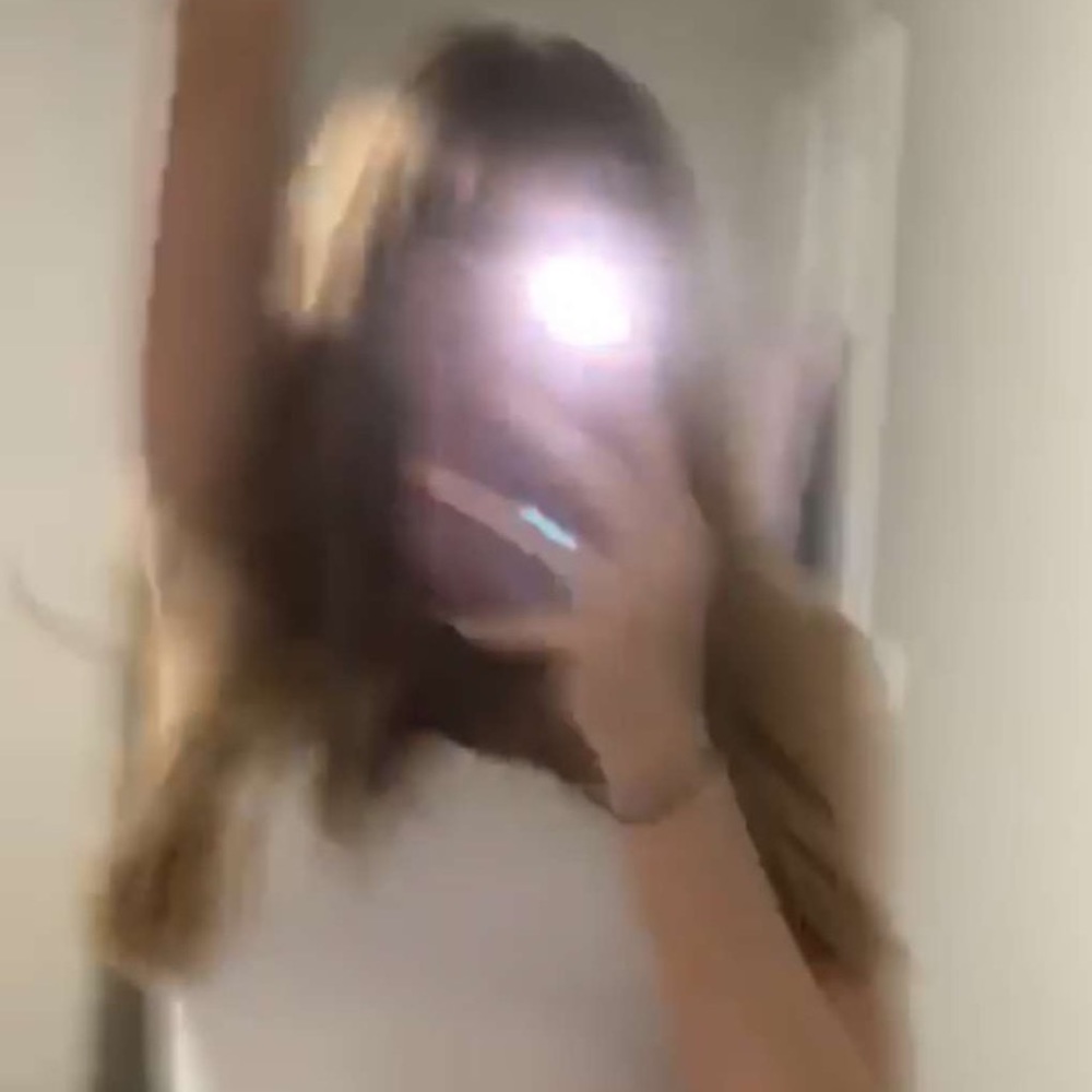 Meet your Posher, Karrie